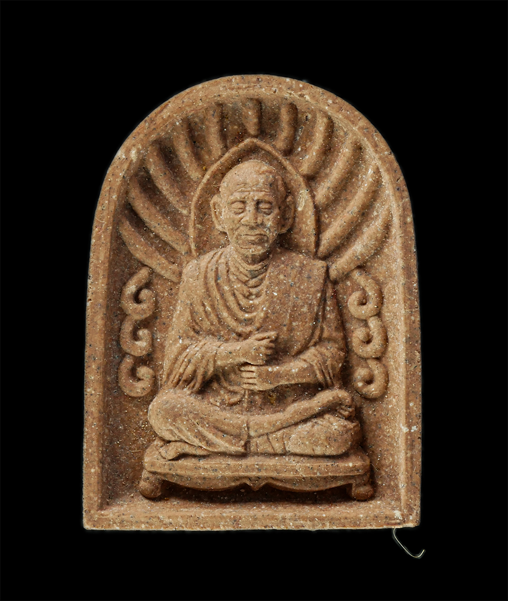 9Dec24 (16)ap.jpg - พระสมเด็จชุบชีวิต สมเด็จพุฒาจารย์ โต พรหมรังสี วัดอินทรวิหาร กทม รุ่นบูรณะอุโบสถ ผสมผงวิเศษ ผงพุทธคุณ ผงว่าน ปี2535 พระเก่าสวย มวลสารดี พิธีใหญ่ น่าเก [..] | https://kamulet.in.th